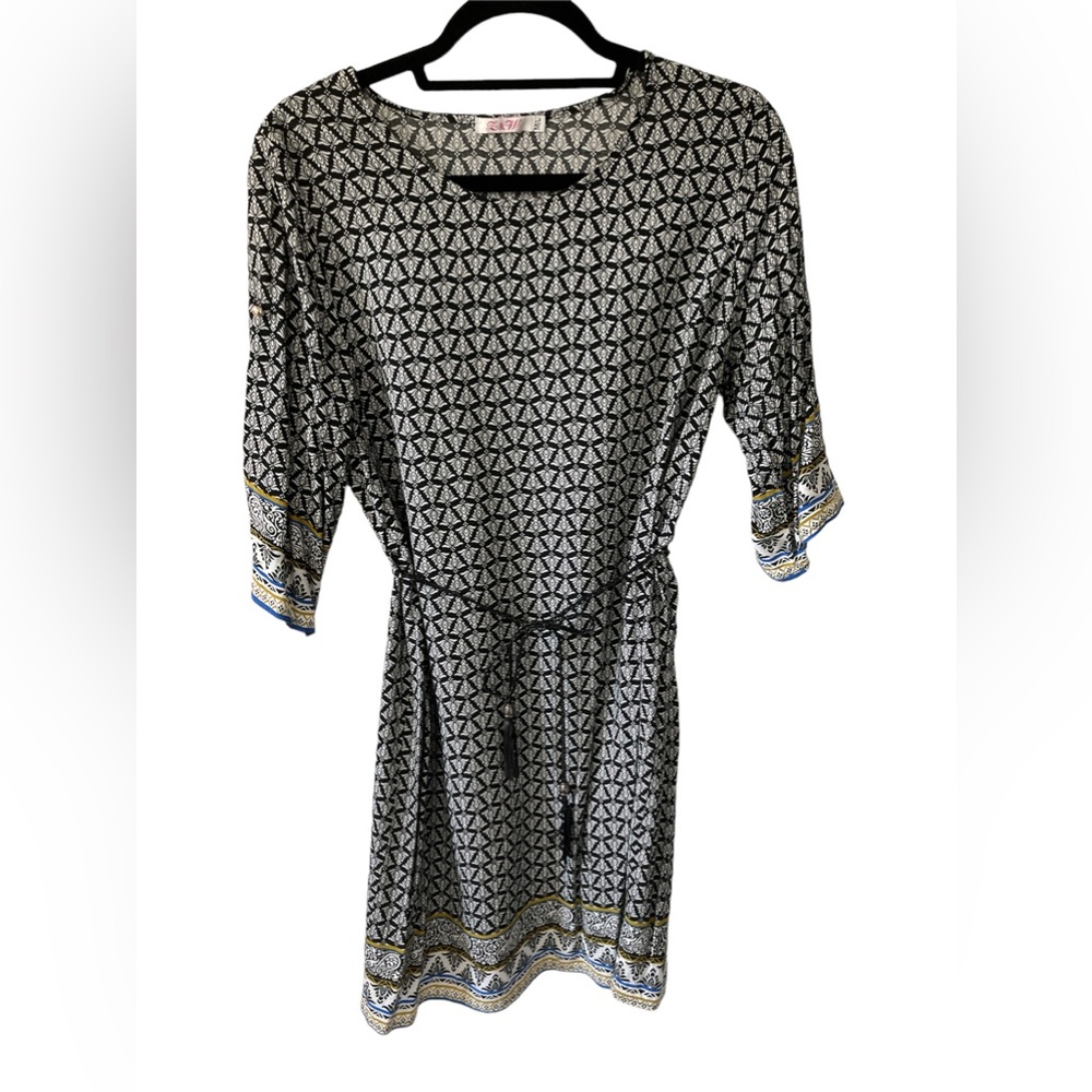 Billowing sleeves black and cream print 100% viscose summer beach dress size M/L